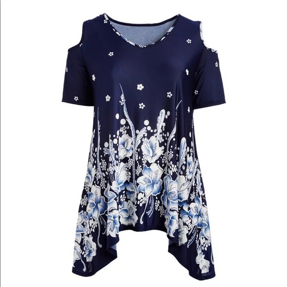 5⭐️Navy Blue Floral print Cold Shoulder - Picture 2 of 4